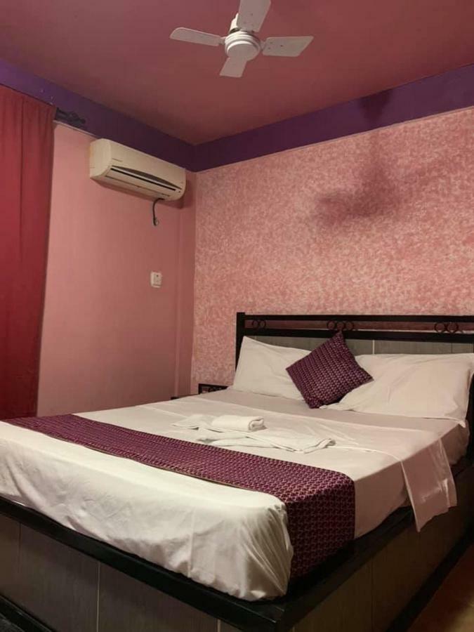 Vlv International Guest House Kololi Dış mekan fotoğraf